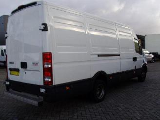 damaged trailers Iveco Daily 40c 18v  maxi dubb lucht 3.0 auto euro4 2008/2